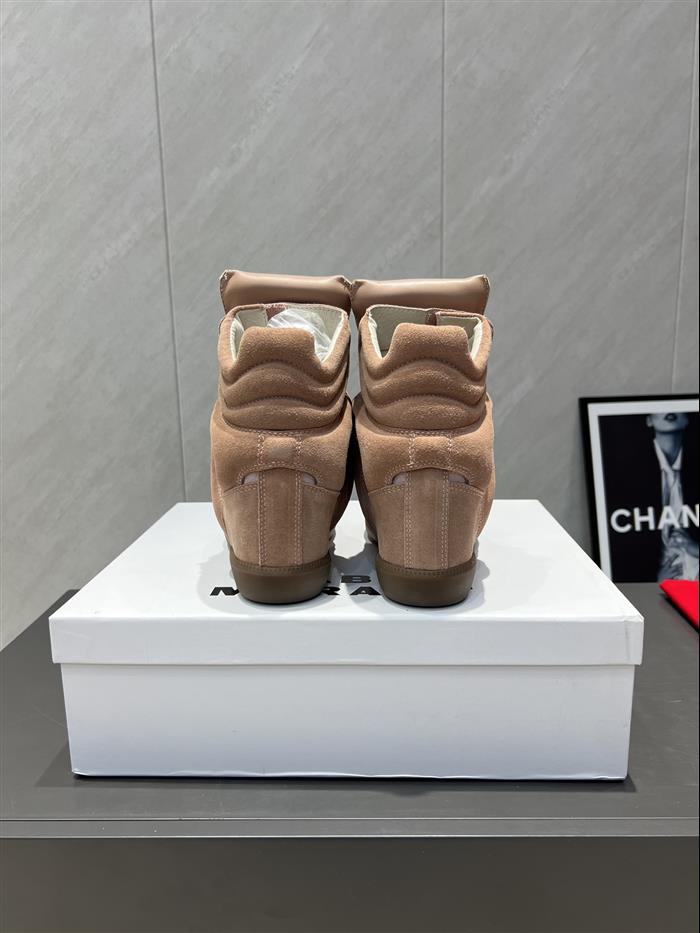 20251128172935458 380